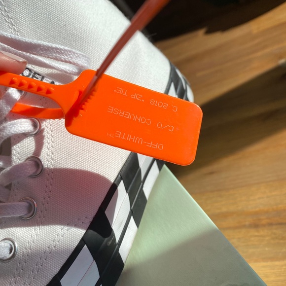 Sold 🚫 Off-White Virgil Abloh Nike Converse Chuck Hi Top - Picture 6 of 10